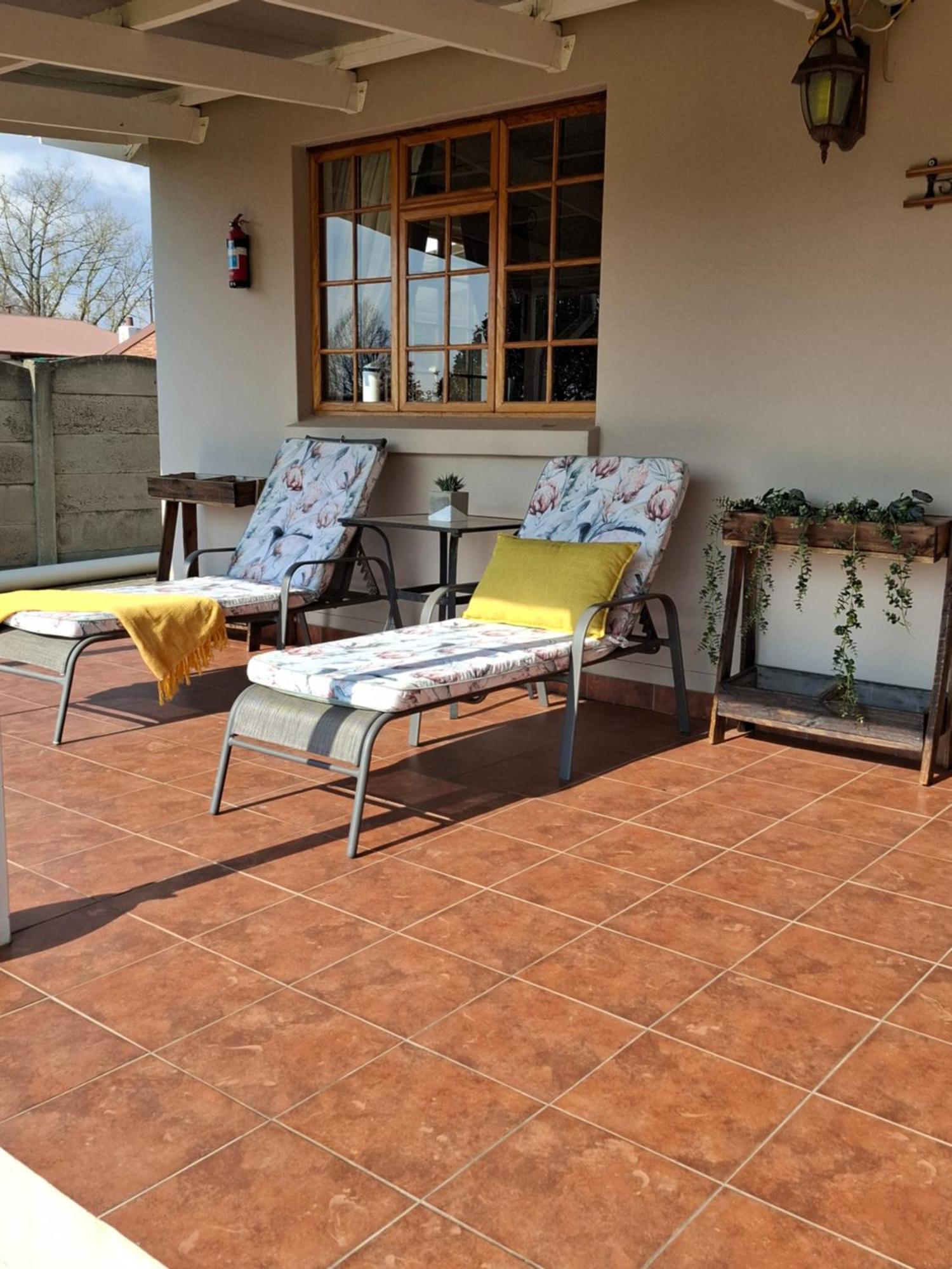 Meadow View Guest Cottage Wakkerstroom Eksteriør bilde